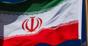 Mídia iraniana nega que abertura de Ormuz seja parte de acordo com EUA
