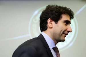 Bancos saem em defesa de Galípolo em meio a impasse sobre autonomia do BC