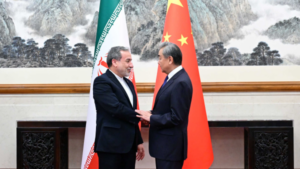China pode intensificar diálogo com Irã após visita de Trump, dizem fontes
