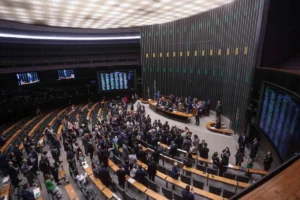 Em ano eleitoral, deputados “param” de trabalhar em maio