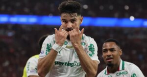 Flaco López abre o placar pro Palmeiras diante do Flamengo; veja