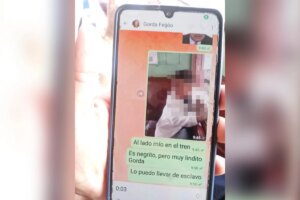 Criança vítima de racismo em MG está “cabisbaixo e triste”, conta mãe