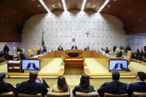 STF inicia julgamento de ação contra mudanças na Lei da Ficha Limpa