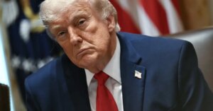 Em telefonemas, Trump afirma que pedirá para Israel não retaliar Irã