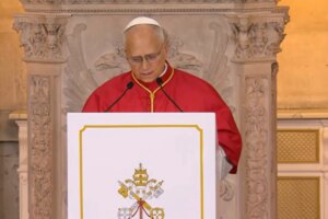 Na Espanha, Papa XIV diz que abusos na Igreja são “ferida aberta”